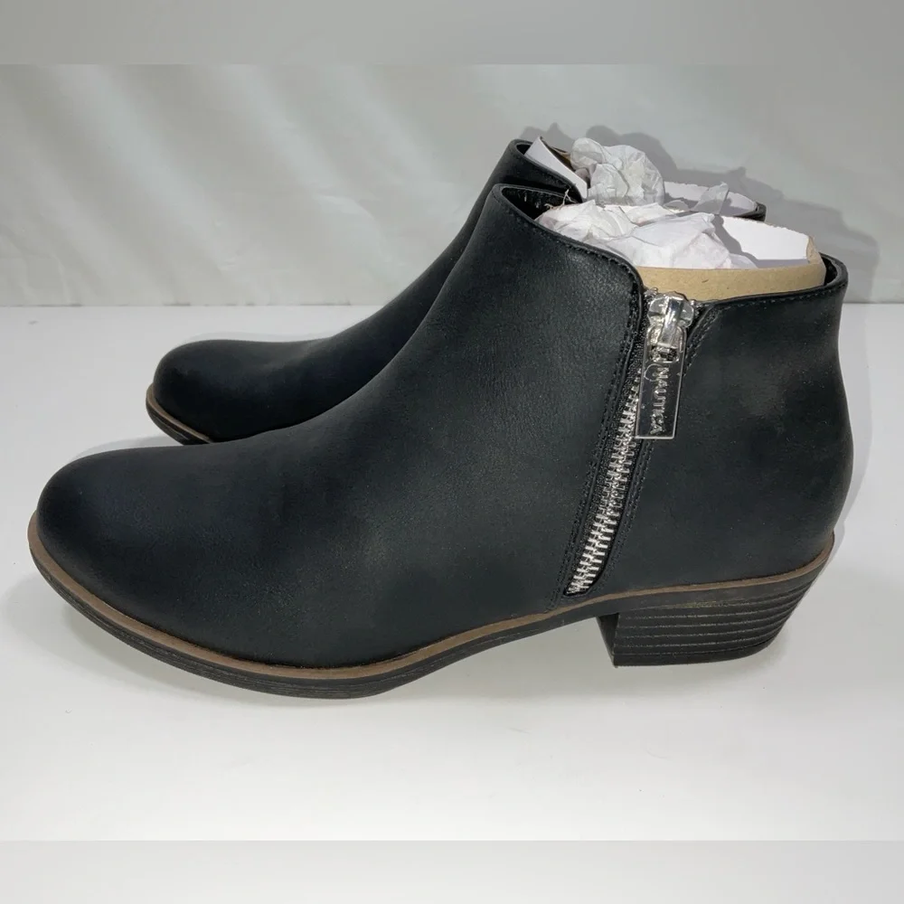 NIB Women’s Nautica Alara Side Zip Black Ankle Booties Boots Size‎ 8